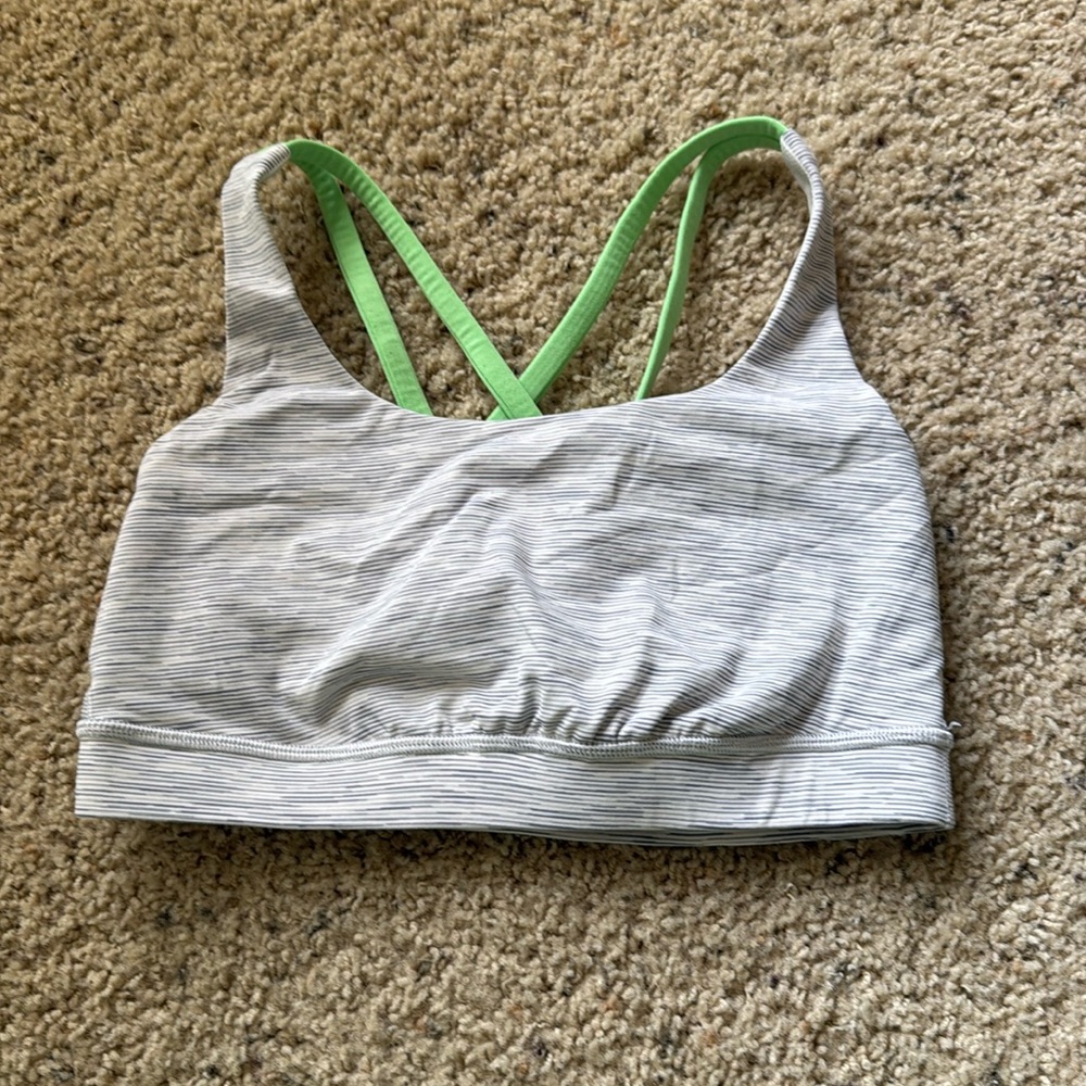 Lulu lemon energy bra